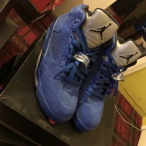 Jordan 5 blue